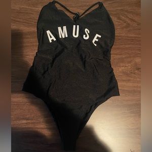 Brand : Amuse Society